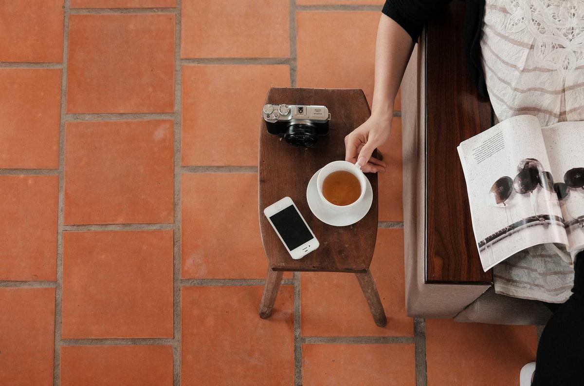 Phiếu nhập xuất chuyển — website quản lý kho