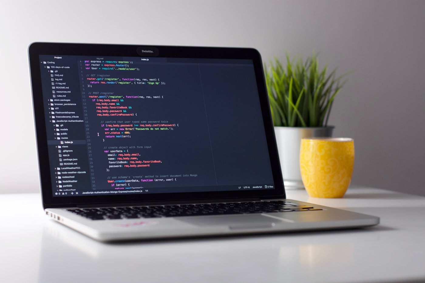 Thiết kế website doanh nghiệp giá bao nhiêu